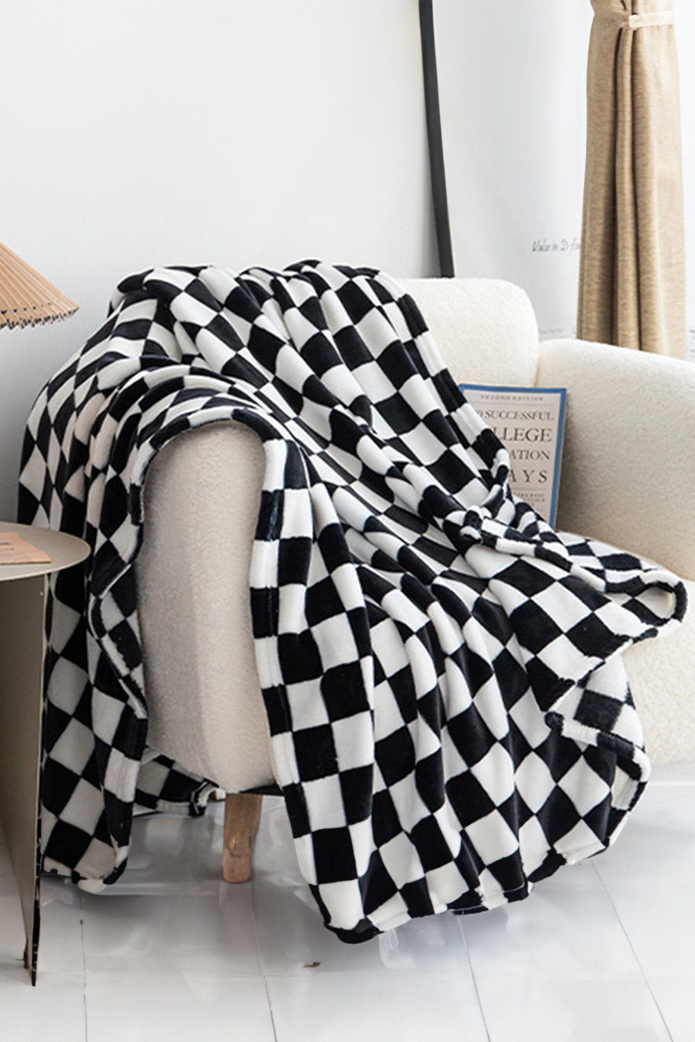 Black Checkerboard Printed Soft Throw Blanket